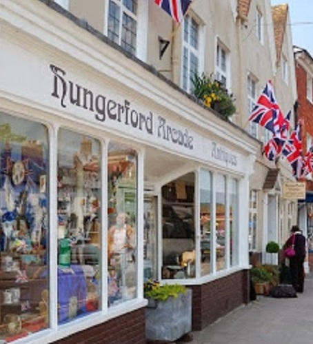 Hungerford Arcade on a lovely sunny day